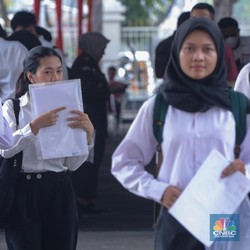 CASN 2024 Buka 1,28 Juta Lowongan, Berapa Jatah Honorer?