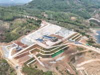 Top! Jabar Punya PLTS Apung Terbesar di ASEAN