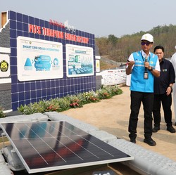 PLTS Apung Top 3 Dunia Ada di RI, Ini Kata Bos PLN