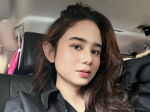 Gaya Tissa Biani & Dian Sastrowardoyo Nongkrong di Warkop, Tak Pakai Makeup