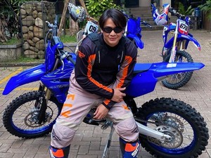Dikaitkan Lagi dengan Devina Kirana, Billy Syahputra Nggak Pernah Kepikiran CLBK