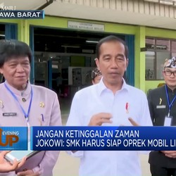 Jokowi: SMK Harus Siap Oprek Mobil Listrik!