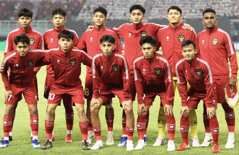 Pertandingan Timnas Indonesia dalam laga melawan Ekuador di Piala Dunia U-17 di Gelora Bung Tomo, Surabaya, Jumat (10/11/2023) malam. (Robertus Pudyanto - FIFA/FIFA via Getty Images)