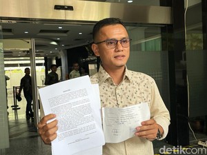 Sentilan Tak Serius Ditepis Pelapor Mahfud-Cak Imin di Bawaslu