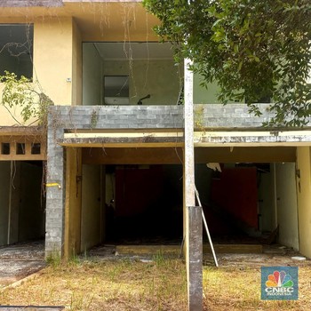 Seram! Penampakan Perumahan Mewah Terbengkalai di Jakarta