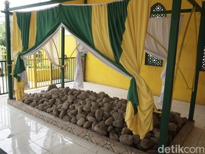 Cerita Makam Keramat Datuk Kota Bangun