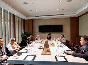 Temui Menteri Pembangunan Singapura, Sandiaga Mau Contek Urban Tourism