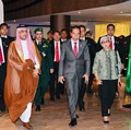 Jokowi ke Arab Dukung Palestina, Pakai Mobil Tahan Granat