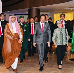 Jokowi ke Arab Dukung Palestina, Pakai Mobil Tahan Granat