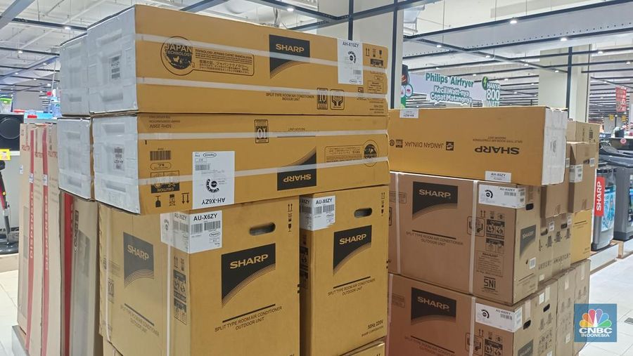 Gebyar promo diskon besar-besaran hingga 50% + 20% hadir kembali di Transmart. Pesta diskon Transmart Full Day Sale digelar lagi hari ini, Minggu (12/11/2023) (CNBC Indonesia/Martya Sari)