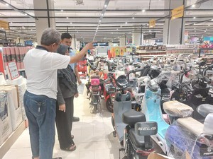 Incar Sepeda Listrik & AC di Transmart Full Day Sale, Pelanggan Ini Hemat Rp 3,49 Jutaan