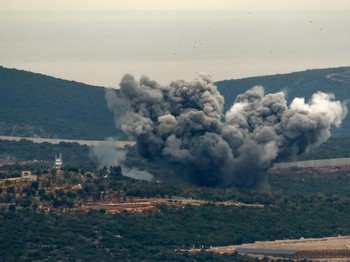 Potret Serangan Roket Hizbullah Bikin Israel Gagal Fokus