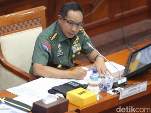 DPR Gelar Rapat Paripurna Pengesahan Jenderal Agus Jadi Panglima TNI Besok