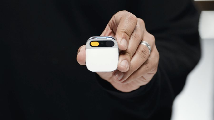 Humane AI-Pin. (Tangkapan Layar hu.ma.ne/)