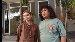 Jarang Unggah Momen Bersama Marshel Widianto, Cesen Ungkap Alasannya