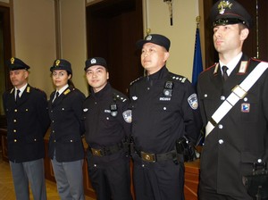 Polisi China Jaga Turis China di Italia Disetop, Thailand Malah Mau Mulai