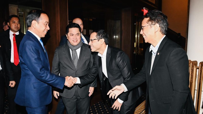 Presiden Joko Widodo beserta rombongan mendarat di Pangkalan Militer Andrews, Washington DC, Amerika Serikat, pada Minggu, (12/11/2023), sekitar pukul 16.20 waktu setempat atau Senin, 13 November 2023 pukul 04.20 WIB. (Dok. Biro Pers Sekretariat Presiden - Laily Rachev)