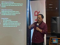 Opsel Blak-Blakan, Bisnis Telko Sedang Tak Baik-Baik Saja
