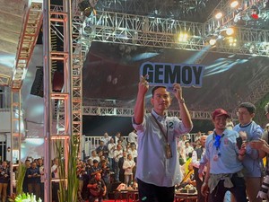 Arti Finger Heart yang Diberikan Gibran Saat Dapat Nomor Urut Pilpres 2024