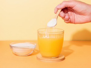 Konsumsi Minuman Kolagen Bisa Bikin Kulit Tambah Putih? Dermatolog Bilang Gini