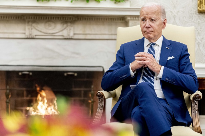 Presiden Jokowi tiba di Gedung Putih, Washington DC, Amerika Serikat, pada Senin (13/11/2023) sekira pukul 16.20 WS atau Selasa (14/11/2023) pukul 04.20 WIB. Presiden Jokowi tiba di Gedung Putih, Washington DC, Amerika Serikat, pada Senin (13/11/2023) sekira pukul 16.20 WS atau Selasa (14/11/2023) pukul 04.20 WIB. (Dok. BPMI Setpres/Laily Rachev)