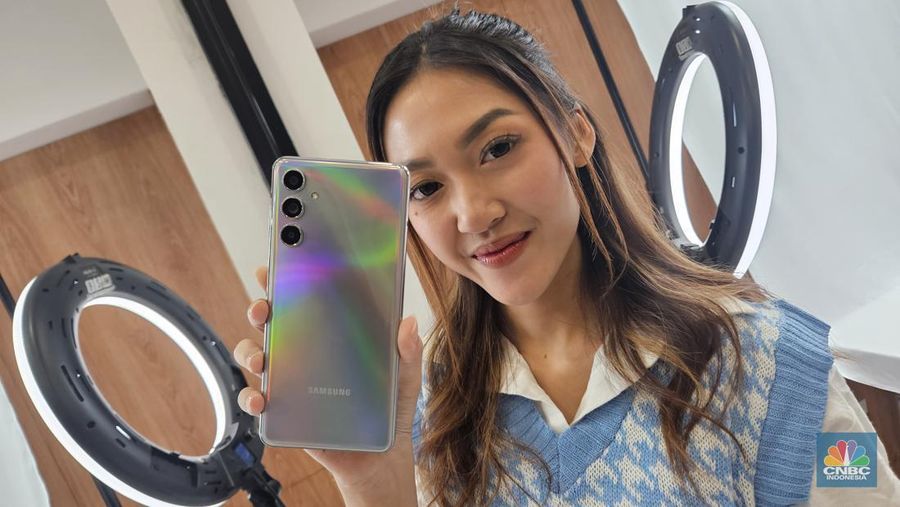 Samsung resmi meluncurkan M54 5G di Indonesia pada (10/11/2023). (CNBC Indonesia/Intan Rakhmayanti Dewi)