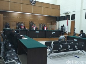Kepala BPKAD Serang Divonis Bebas di Kasus Suap-Gratifikasi