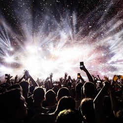 Ini Alasan Bos Promotor Musik Tolak Larangan Sponsor Rokok