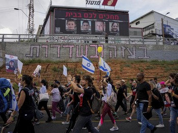Keluarga Sandera di Israel Ngamuk, Serbu Rumah Netanyahu