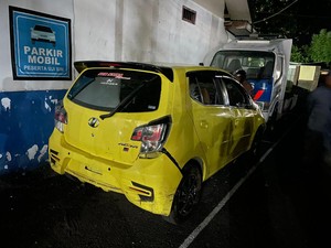 Remaja Pengemudi Mobil Tabrak Lari 3 Pengendara di Ternate, 2 Orang Luka