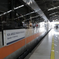 Sayonara! KAI Resmi Setop Layanan KA Argo Parahyangan