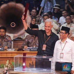 Tim Ganjar Bongkar Salah Infrastruktur Jokowi, Negara Rugi!