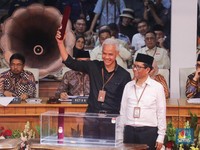 Janji Ganjar-Mahfud, Guru Ngaji Dapat Gaji Bikin Happy!