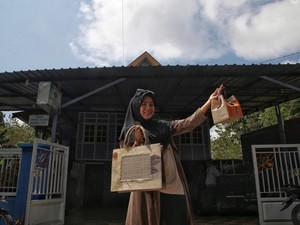 Tas Anyaman Daun Lontar Khas Bulukumba Pikat Turis Italia-Istri Menteri