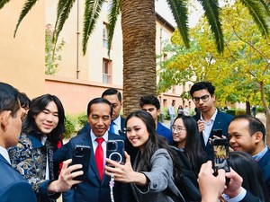 Jokowi Undang Mahasiswa Stanford Study Tour ke IKN, Siap Jadi Pemandu
