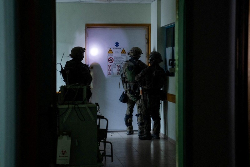 Militer Israel geledah Rumah Sakt (RS) Al Shifa di Gaza. (Israeli Army/Handout via REUTERS) Militer Israel geledah Rumah Sakt (RS) Al Shifa di Gaza. (Israeli Army/Handout via REUTERS)