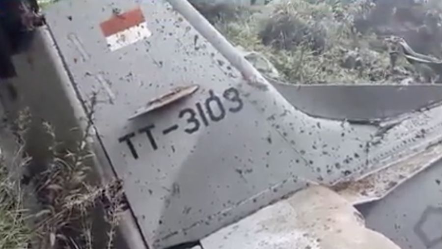 Pesawat TNI AU jatuh di Pasuruan. (Tangkapan Layar Video CNN Indonesia)
