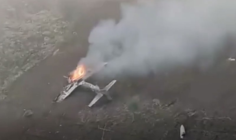 Pesawat TNI AU jatuh di Pasuruan. Pesawat TNI AU jatuh di Pasuruan. (Tangkapan Layar Video CNN Indonesia)