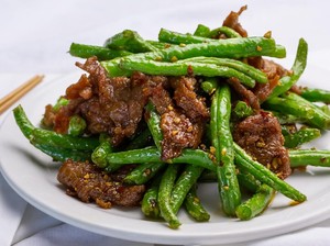 3 Resep Tumis Buncis yang Praktis Buat Bekal ke Kantor