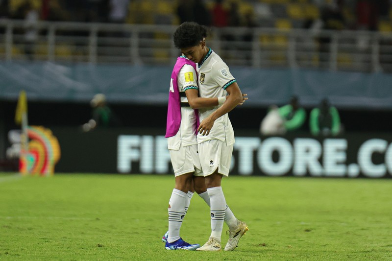 Laga Timnas Indonesia U-17 melawan Maroko dalam lanjutan Grup A Piala Dunia U-17 di Stadion Geklora Bung Tomo (GBT), Surabaya, Jawa TImur, Kamis (16/11/2023) malam. (Juni Kriswanto / AFP) Laga Timnas Indonesia U-17 melawan Maroko dalam lanjutan Grup A Piala Dunia U-17 di Stadion Geklora Bung Tomo (GBT), Surabaya, Jawa TImur, Kamis (16/11/2023) malam. (Juni Kriswanto / AFP)
