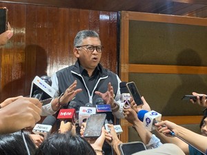 Meutya Hafid vs Hasto soal Jangan Tarik TNI ke Politik