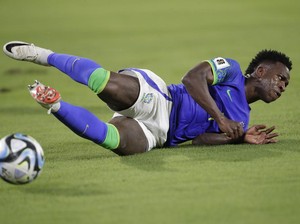 Vinicius Cedera Hamstring, Absen 10 Pekan
