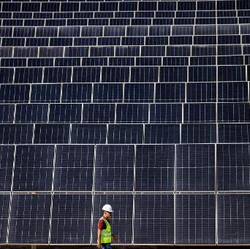 Gak Main-Main, Biaya Tambah 70 Giga Watt Listrik RI Capai Rp1.100 T