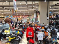 Diskon Gede! Transmart Jual Sepeda Listrik Cuma Rp 3 Jutaan Besok