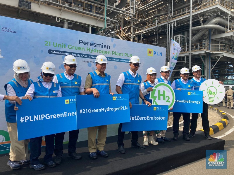 Acara Peresmian Green Hydrogen Plant oleh PT PLN (Persero) di PLTGU Tanjung Priok, Jakarta, Senin (20/11/2023). (CNBC Indonesia/Verda Nano Setiawan)