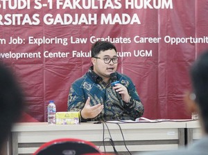 Di FH UGM, Bupati Kediri Bicara Pentingnya Integritas di Pemerintahan