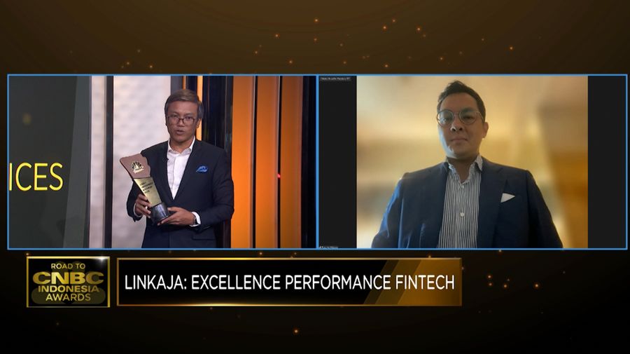 CFO / CSO at LinkAja, Reza Ari Wibowo dalam acara Road to CNBC Awards 2023 'Best Financial Services', pada Senin, (20/11/2023). Penghargaan ini merupakan para pelaku di sektor layanan keuangan yang mampu mengukir kisah sukses di tengah ketidakpastian ekonomi Tanah Air. (CNBC Indonesia TV)