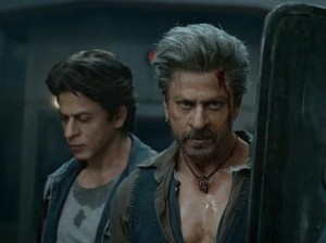 Mimpi Shah Rukh Khan Jadi Aktor Laga dan Didampingi Wanita