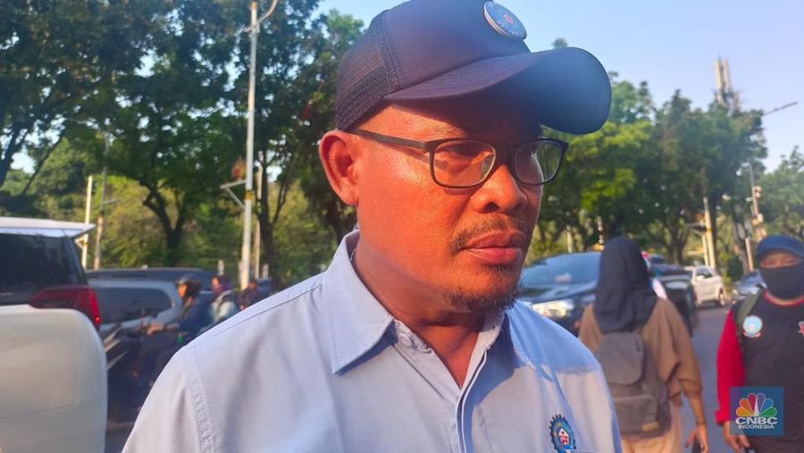 Kusworo-Ketua Pimpinan Daerah FSP RTMM SPSI DKI Jakarta. (CNBC Indonesia/Martyasari Rizky)