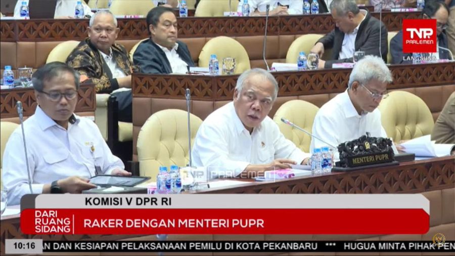 Menteri PUPR, Basuki Hadimuljono, saat Raker dengan Komisi V DPR, Senin (20/11/2023). (Tangkapan Layar Youtube Komisi V DPR RI)
